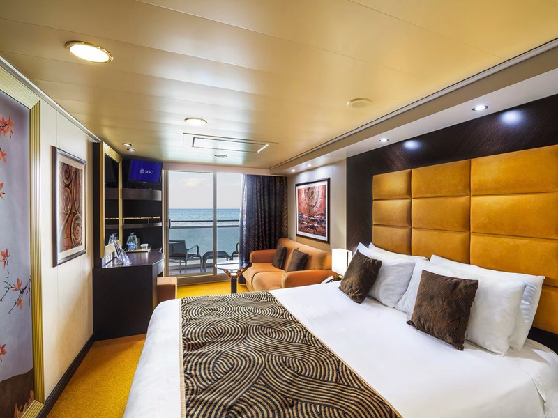 Deluxe Balcony Aurea